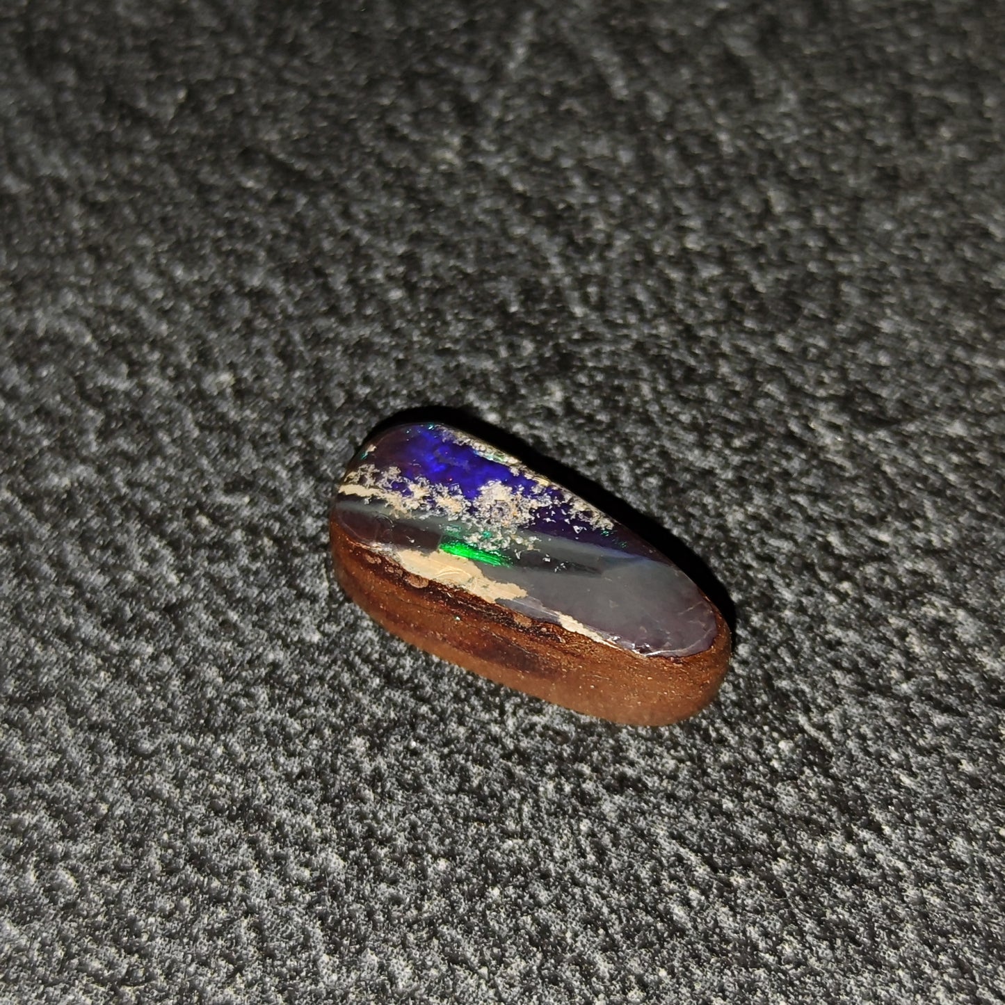 Opale boulder Australie 3,90ct