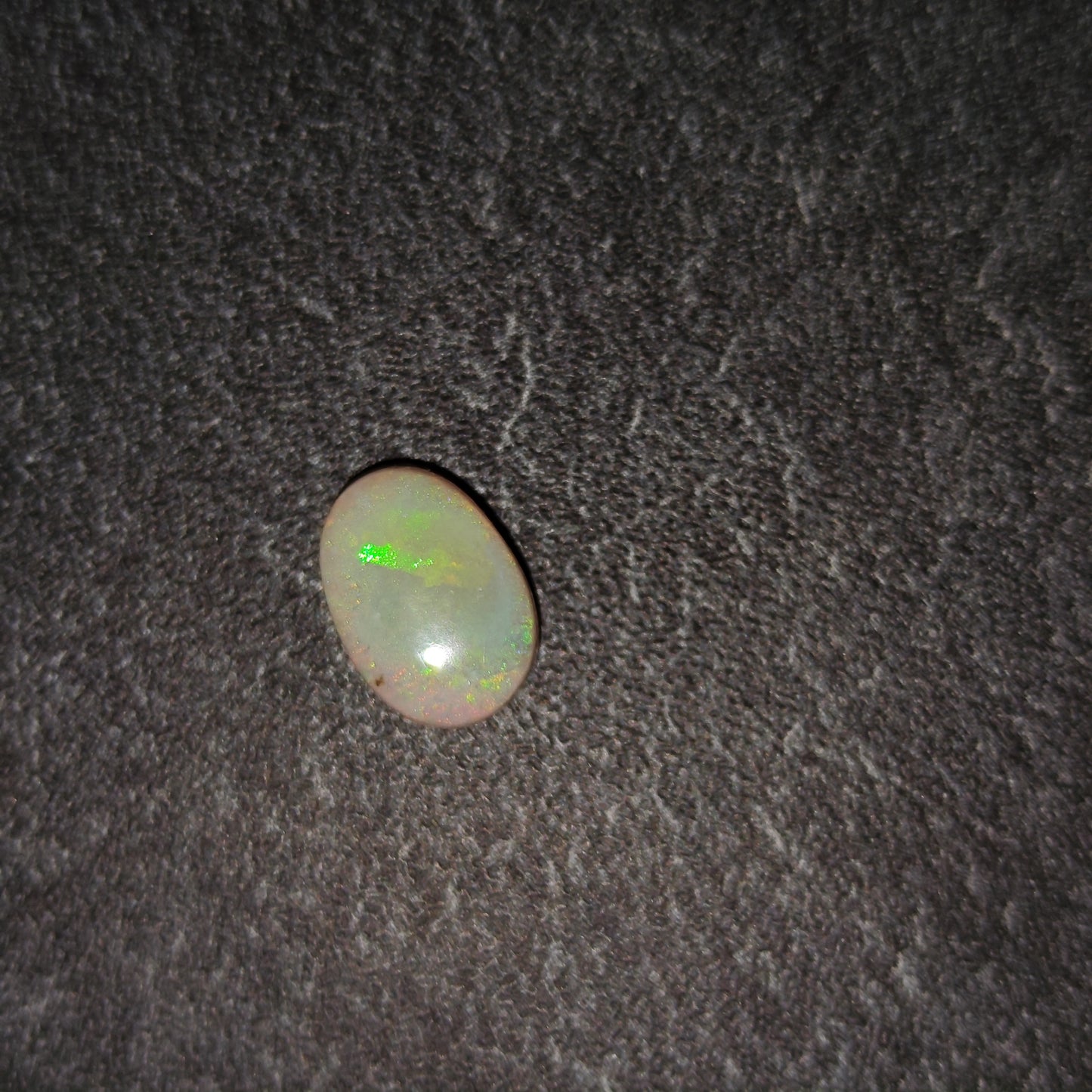 Opale blanche Australienne 3,30ct