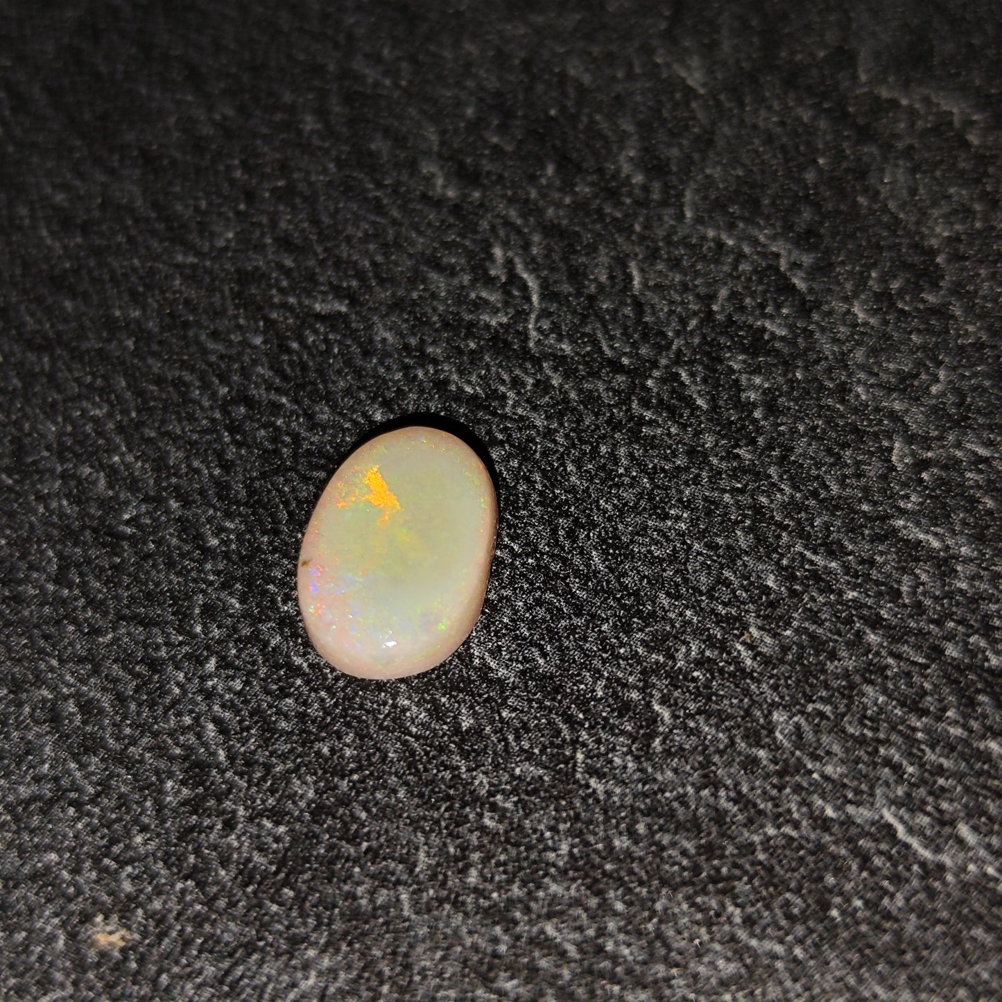 Opale blanche Australienne 3,30ct