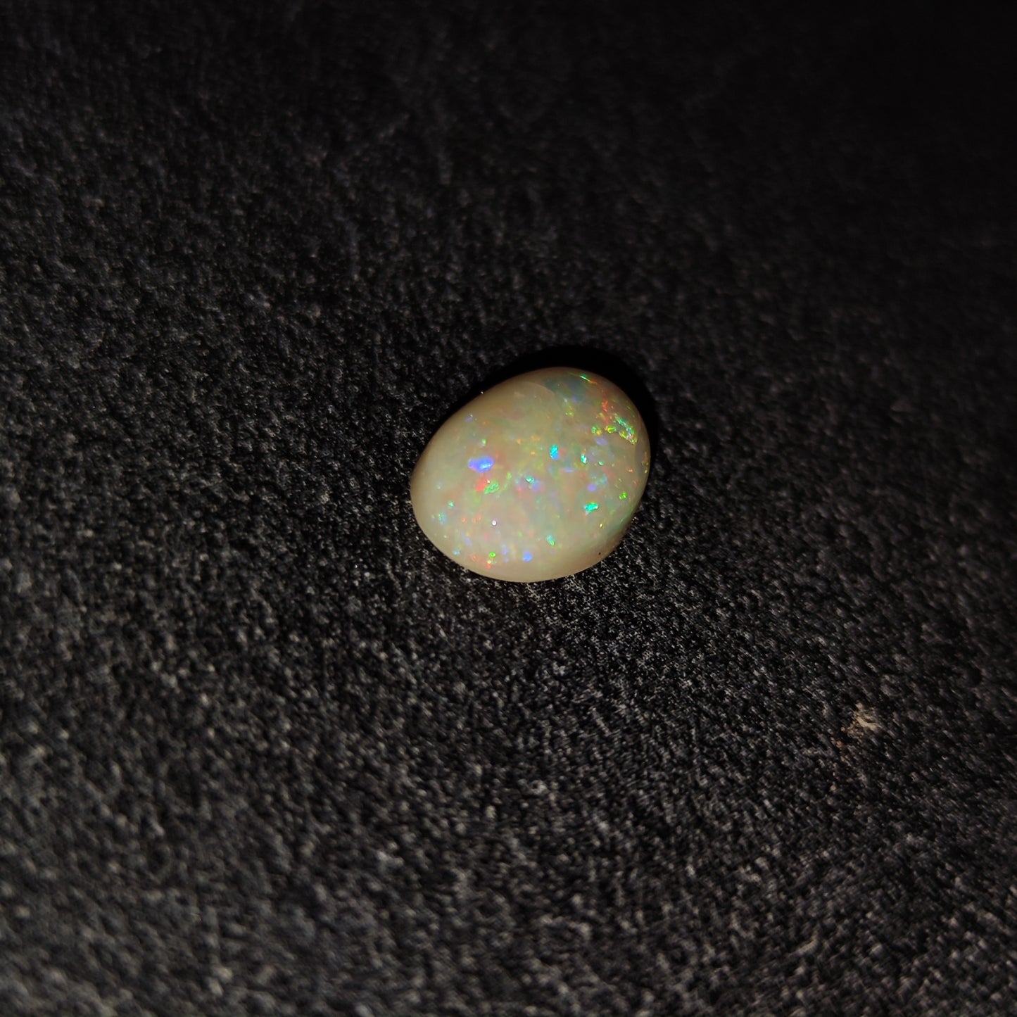 Opale blanche Australienne 4,45ct