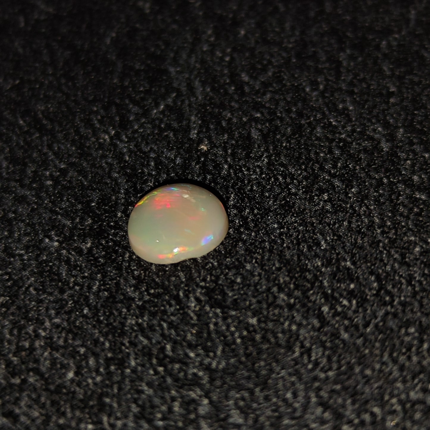 Opale blanche Australienne 0,80ct